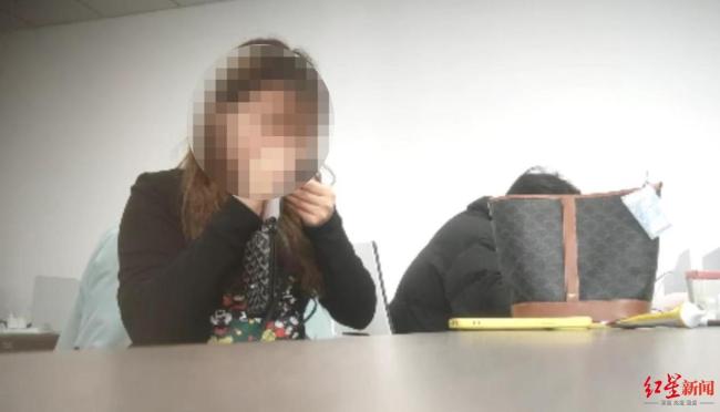 记者卧底二手奢侈品欺诈黑产 揭露“到手刀”骗局