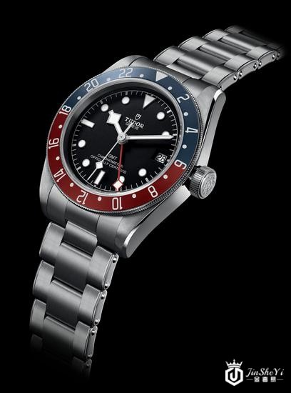 参考价格：RMB29,800