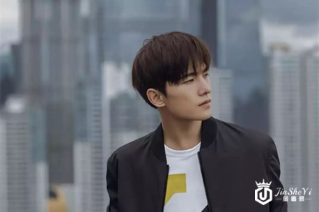 奢侈品也来玩抖音！万宝龙如何凭6支视频收割230万赞？