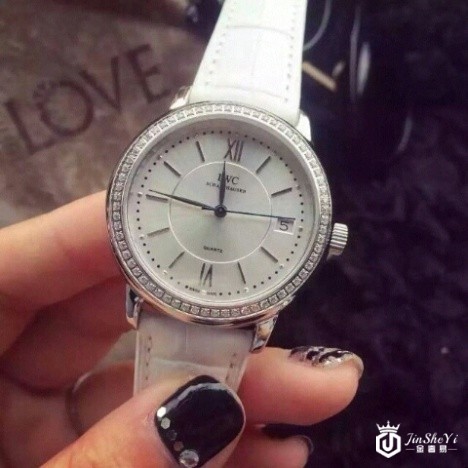 IWC万国女士手表求购价格怎么样图2