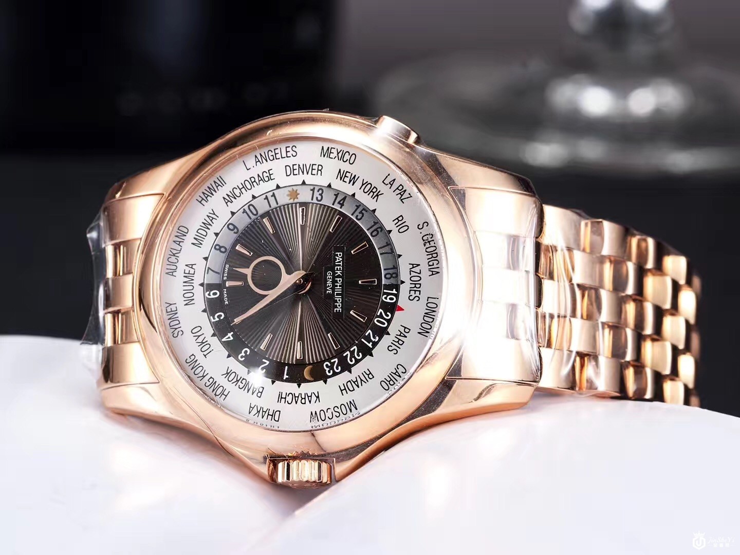 百达翡丽复杂计时系列5130/1R-001玫瑰金世界时腕表