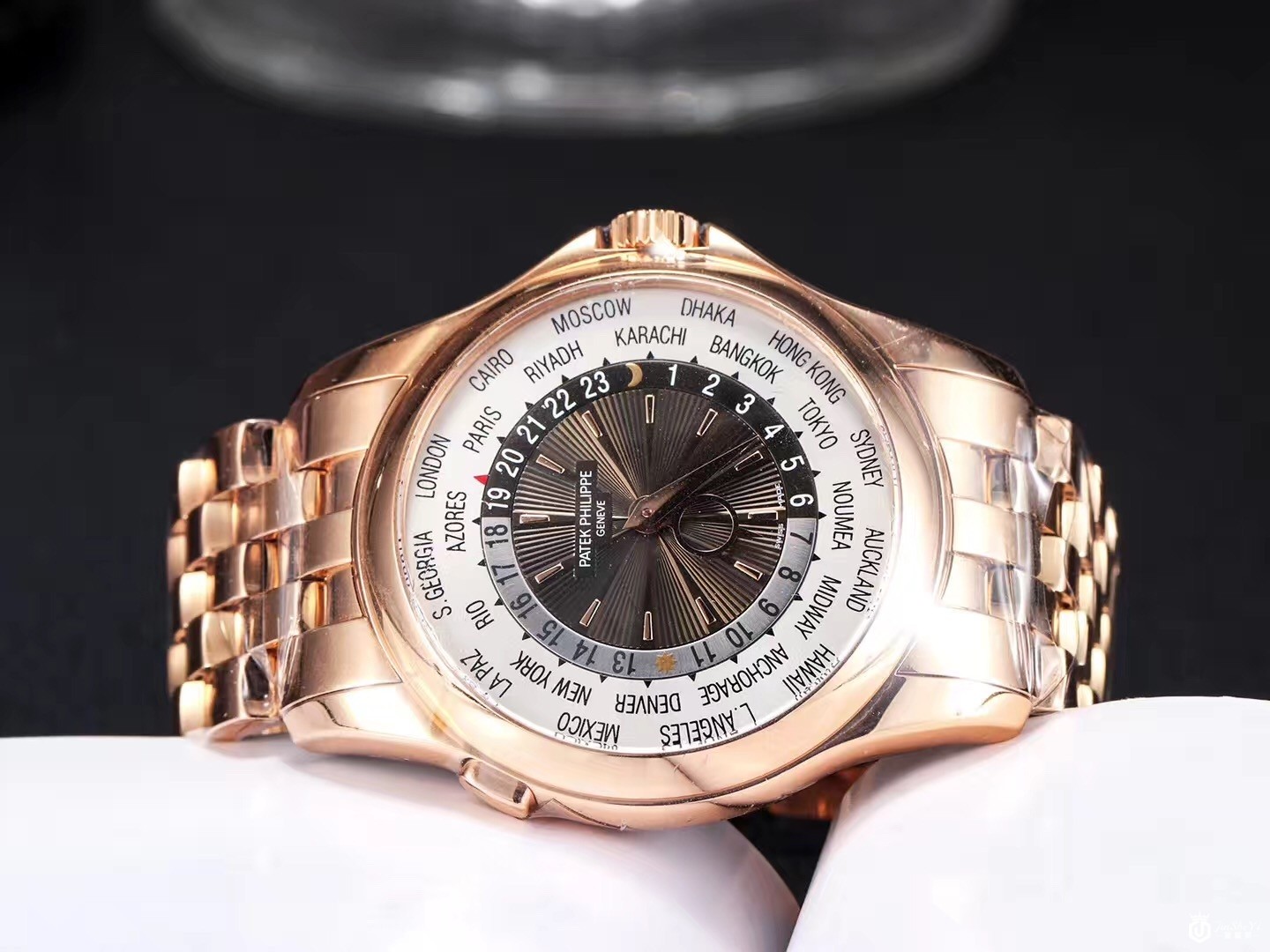 百达翡丽复杂计时系列5130/1R-001玫瑰金世界时腕表