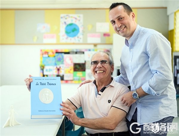 IWC万国表飞行员腕表孤品于苏富比成交 支持安东尼&middot;圣艾修佰里青少年基金会项目