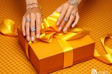 宝格丽腕表为你打造专属圣诞礼物 开启冬季节日庆典