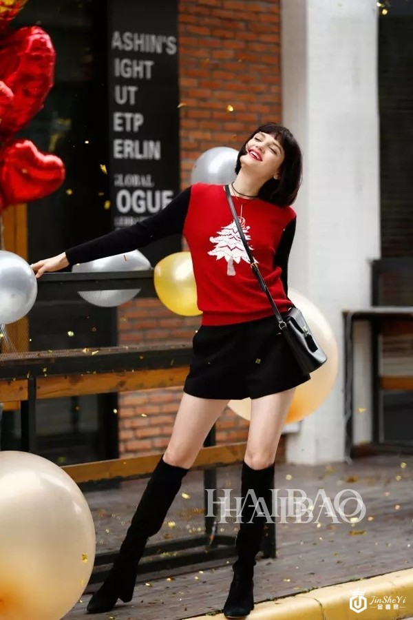 圣诞元素的穿搭造型