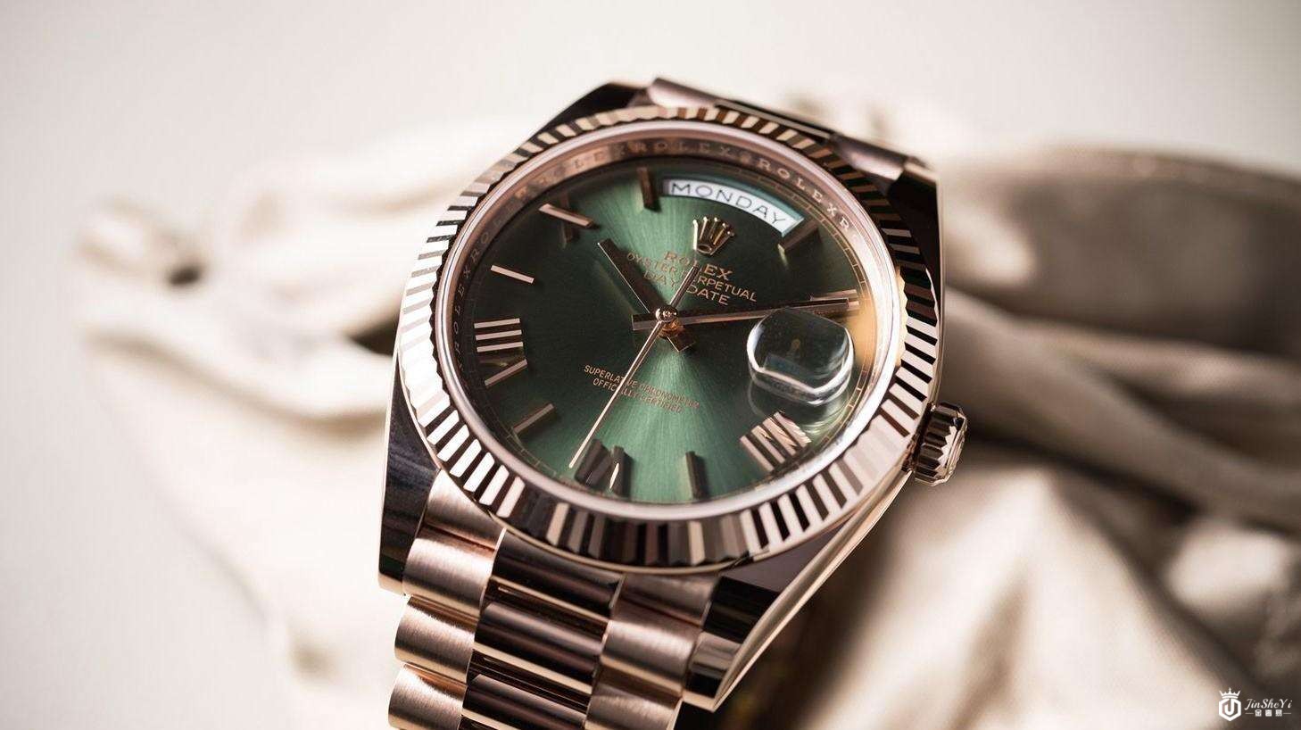 二手劳力士与二手欧米茄两款手表回收价格谁高？