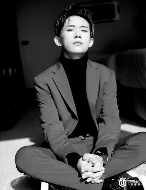 易烊千玺,克莱斯麦系列腕表