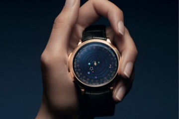 将星空落于腕间，梵克雅宝有的不止浪漫