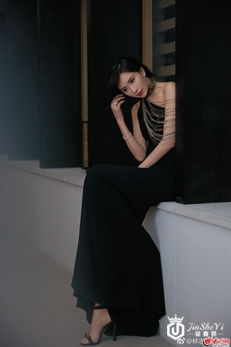 闷声再获奢侈品新代言!林志玲商业价值创新高3