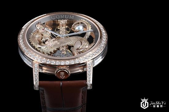 金桥圆形43毫米龙腕表