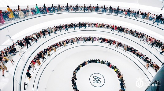 C2019-06-12时尚周刊2版01s001