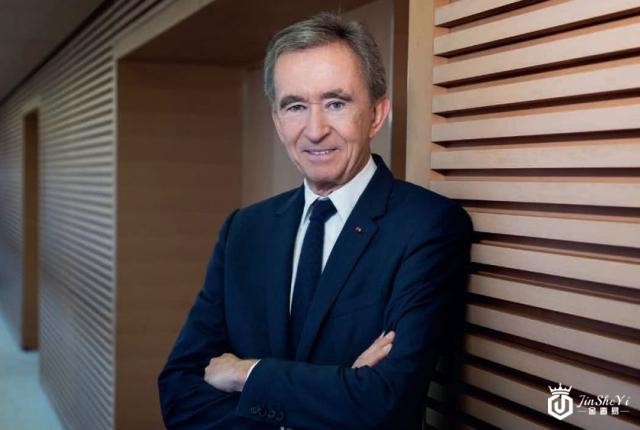 Bernard Arnault