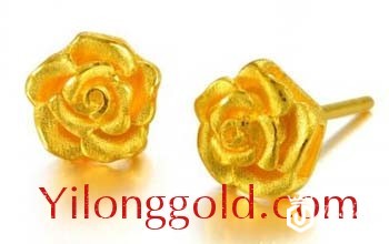 黄金耳钉