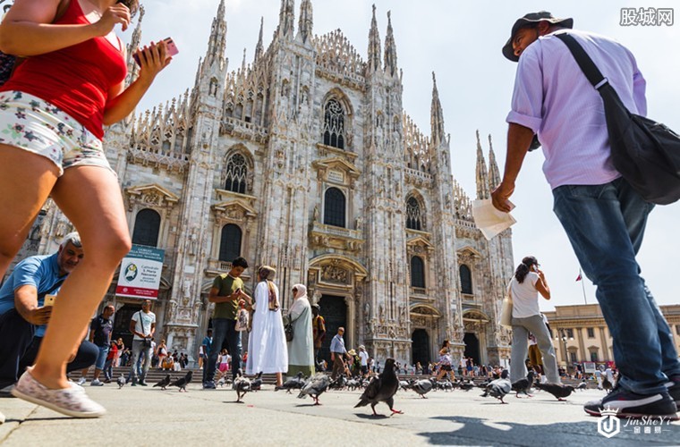 千禧一代爱全球旅游