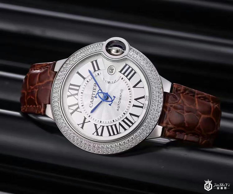 卡地亚手表