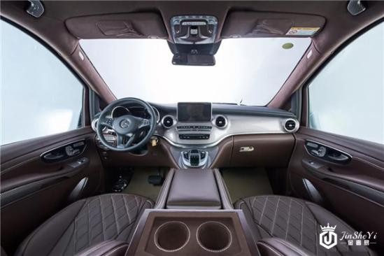 奔驰V260L爱马仕版2020新款，详细咨询：15088779054