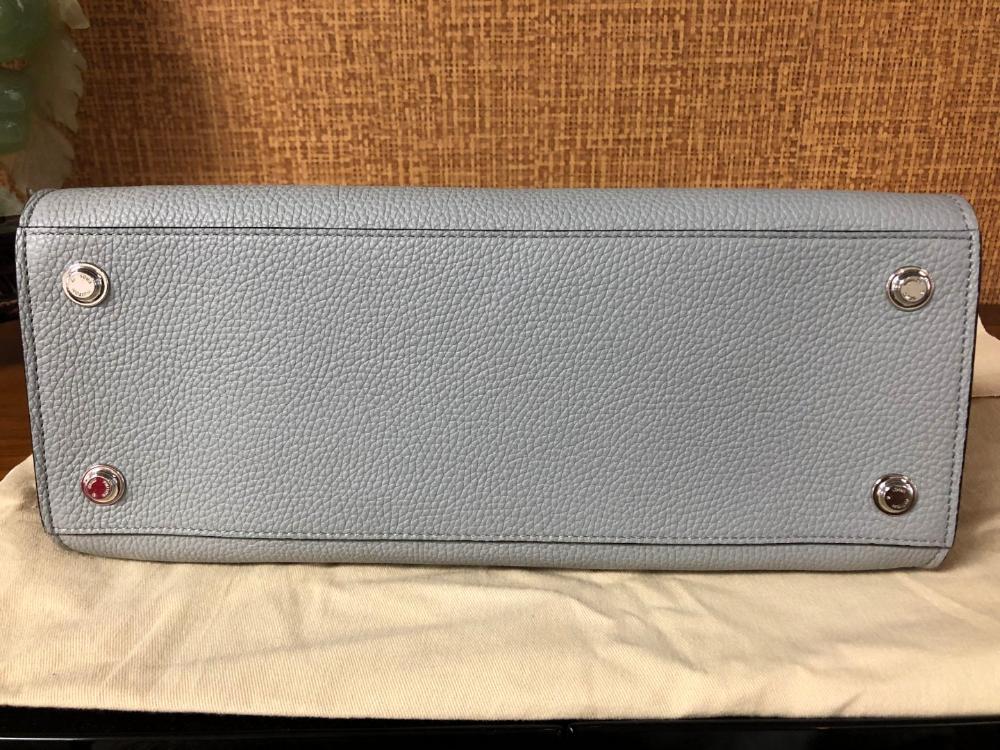 LV citystreamer 灰色陪蛇皮肩带女包图2