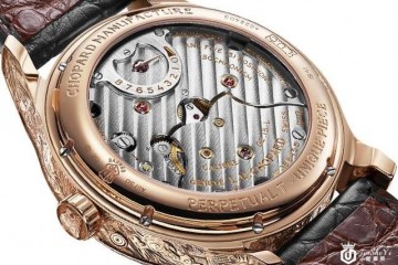 萧邦CHOPARD每年都会推出一款当年生肖的莳绘工艺表 今年也不例外！