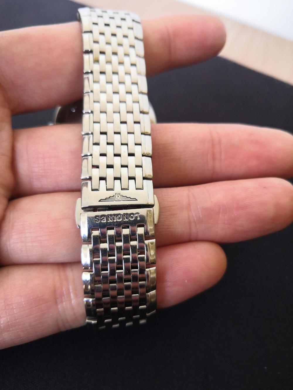 浪琴优雅L4.709.4，表径33。九成新单表无附件图3