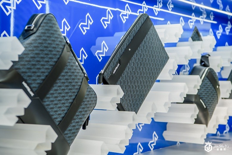 万宝龙M-Gram 4810皮具系列