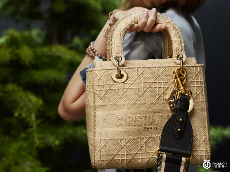 迪奥包包 迪奥包包