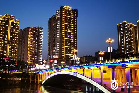 铜仁奢侈品商场 2020060304484363574