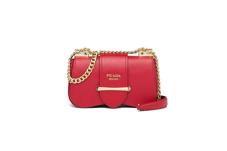 普拉达包包