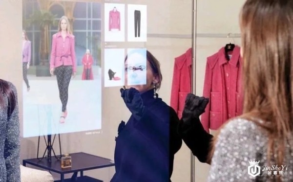 深度 | 为何阿里巴巴腾讯京东都看上了这家奢侈品电商? 深度 | 为何阿里巴巴腾讯京东都看上了这家奢侈品电商?