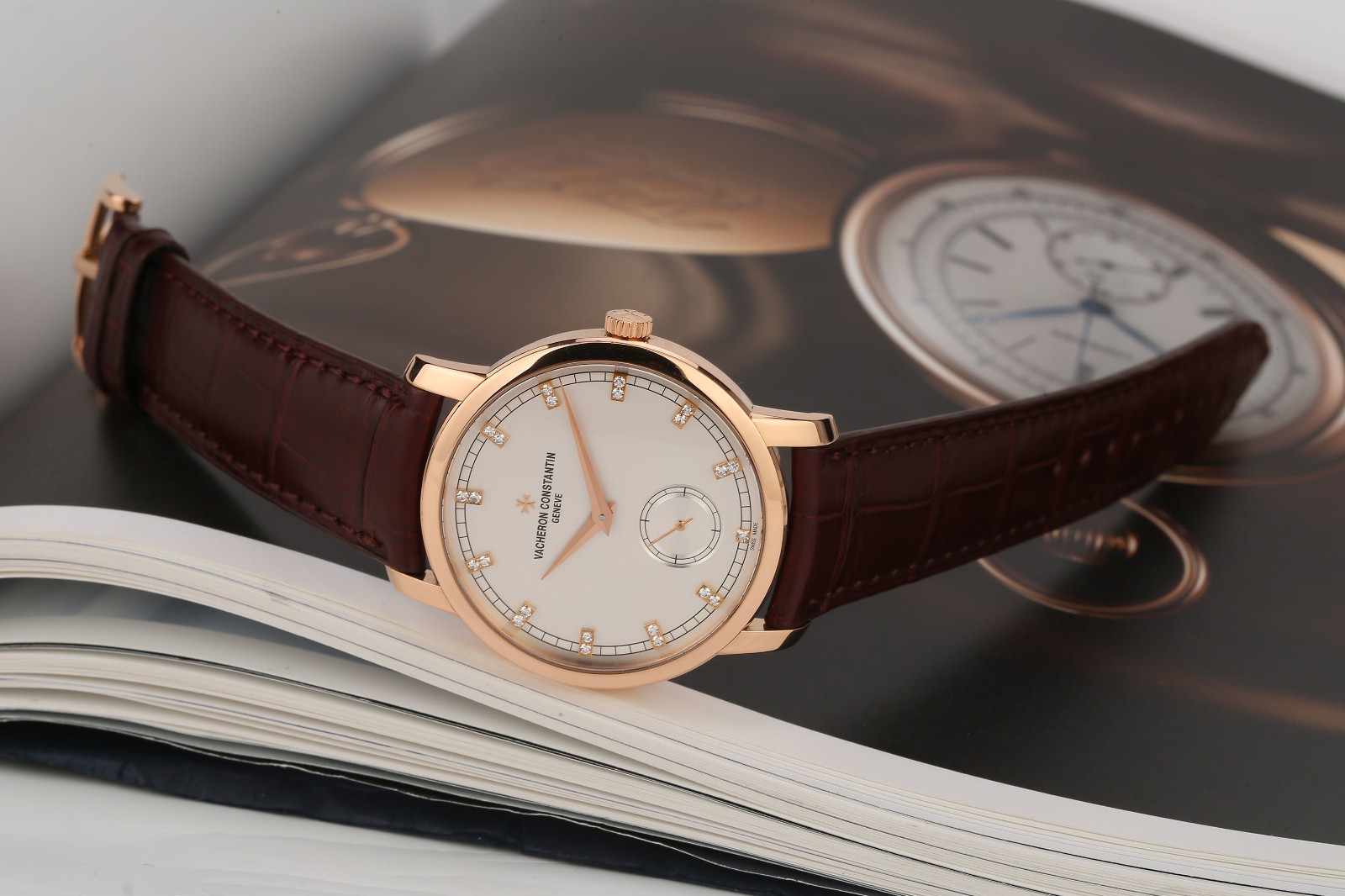 九九新江诗丹顿传承系列18K玫瑰金手动机械男表图2