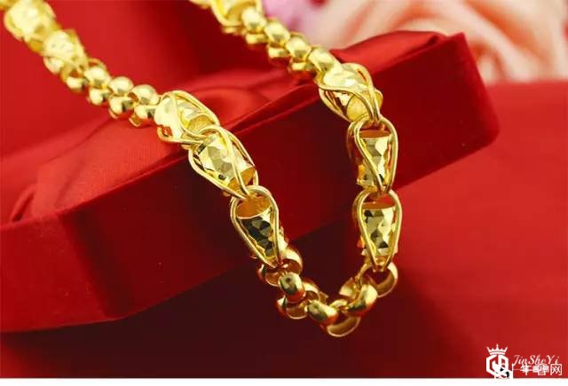 周大福金项链回收