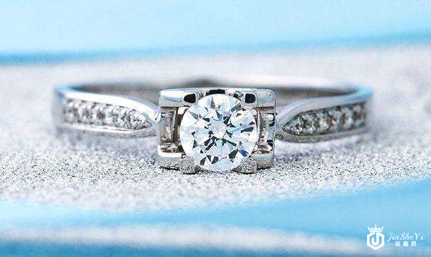 周大生铂金回收