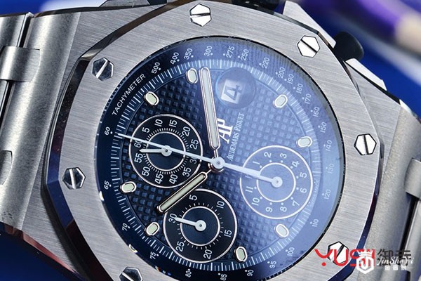 爱彼皇家橡树离岸型自动上链计时码表回收