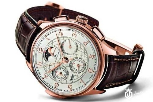 二手手表能卖多少钱,万国手表几折回收呢？