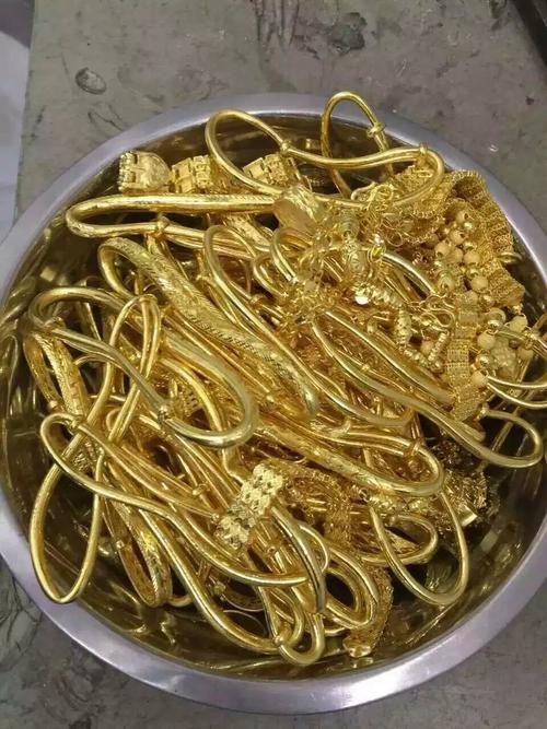 哈尔滨3D硬金回收多少钱一克？图2