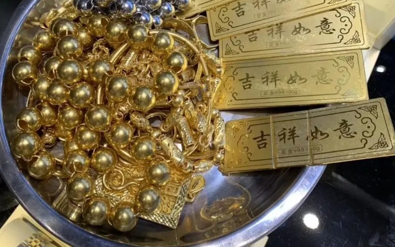 芙蓉区黄金摆件回收怎么回收？图2