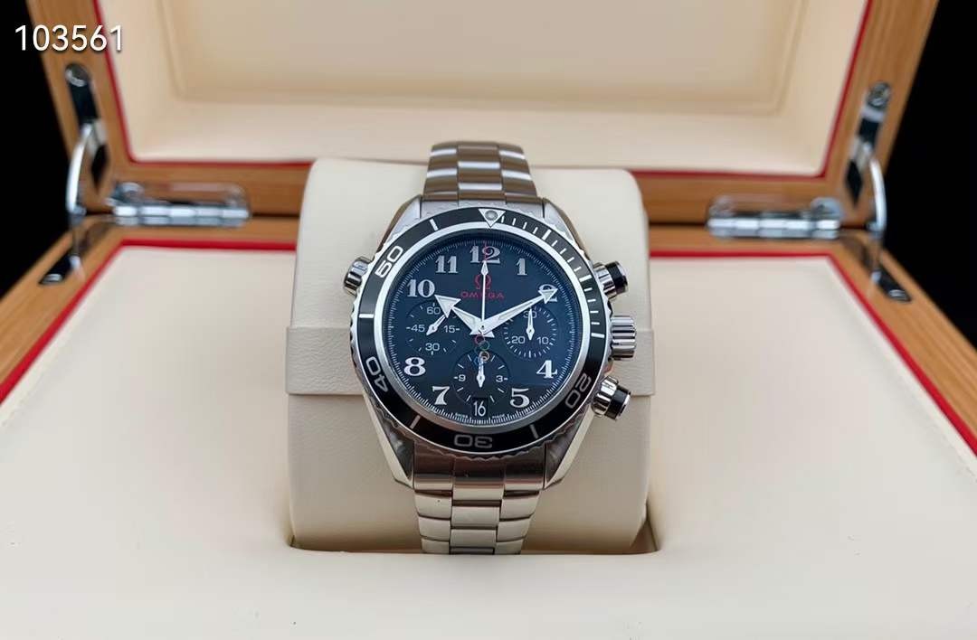 桂林海马系列手表回收市场能卖多少钱？图2