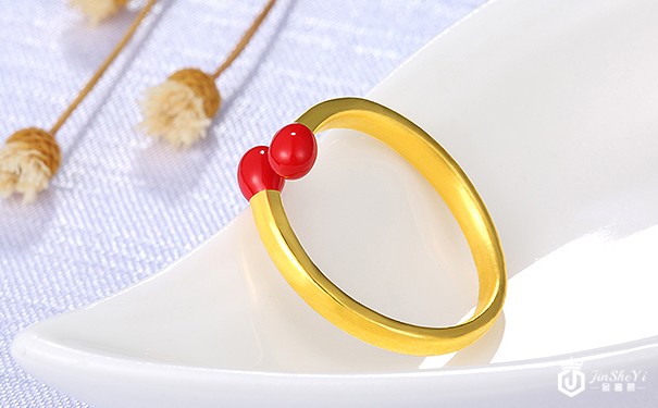 老黄金回收价格