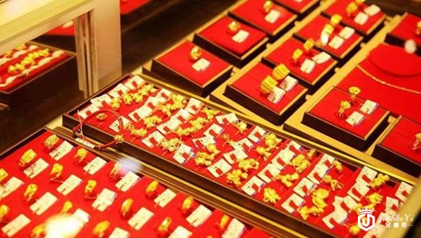 黄金回收多少钱一克