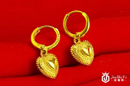 黄金耳饰变形弯曲可以回收吗