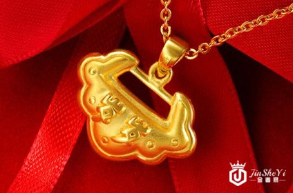 黄金吊坠在黄金回收值多少钱