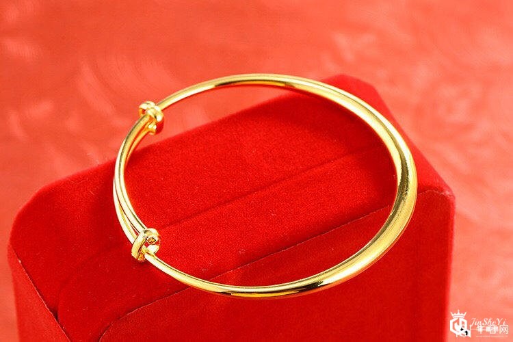 黄金首饰变色回收