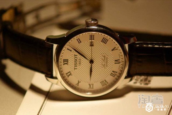 海鸥手表和天梭哪个好 关键还得看其性价比