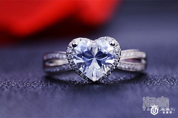 5000钻戒卖了值多少钱 钻戒回收价格靠什么来定价 5000钻戒卖了值多少钱 钻戒回收价格靠什么来定价