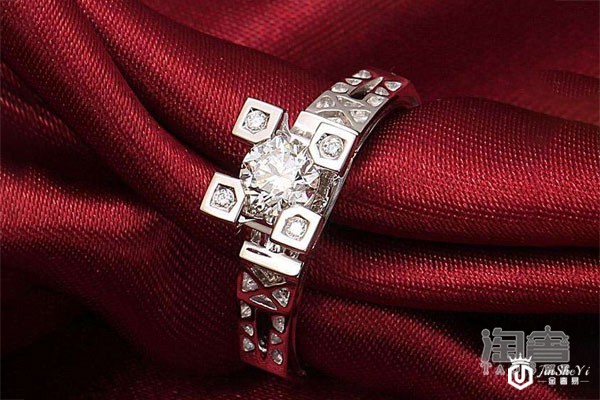 ido和周大福钻戒哪个好 二手变卖时哪个更受欢迎 ido和周大福钻戒哪个好 二手变卖时哪个更受欢迎