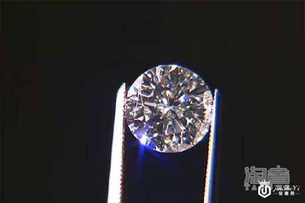 钻石的卖价高于黄金但是回收价格却不及它