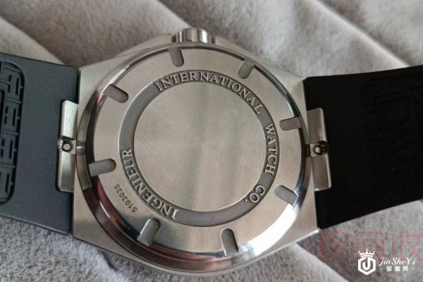 比较老旧的瑞士手表有回收价值吗