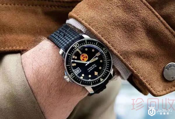 轻微划痕的宝珀手表可以回收吗