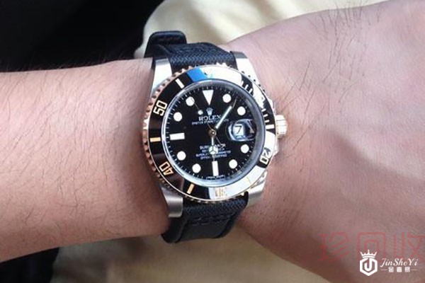 劳力士间金黑鬼手表的回收价值高吗 