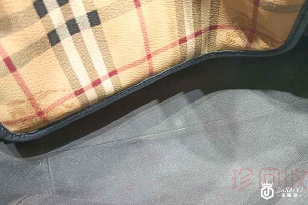 双色拼接款的博柏利包包回收多少钱