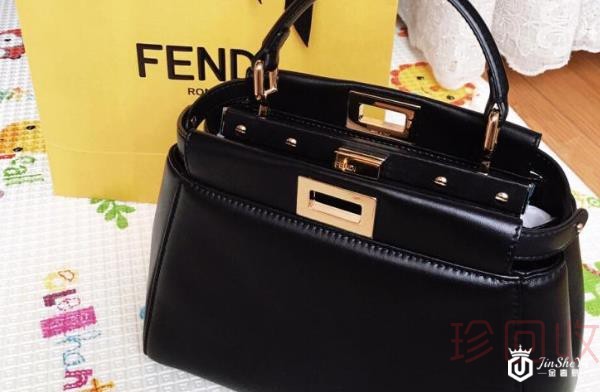 名牌包包二手商店会回收吗 还有哪些途径可选